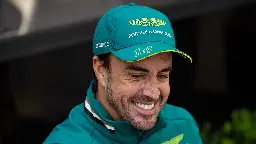 Alonso signs new F1 deal with Aston Martin