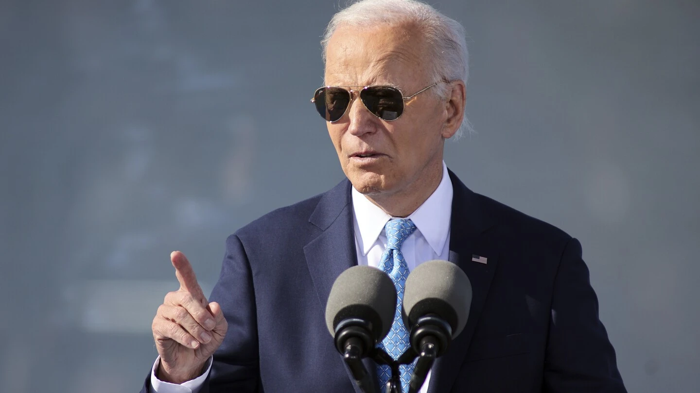 AP sources: White House altered record of Biden’s ‘garbage’ remarks despite stenographer concerns