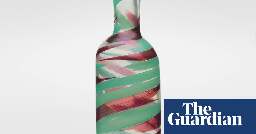 Vase woman buys for $3.99 at Virginia thrift shop sells for more than $100,000