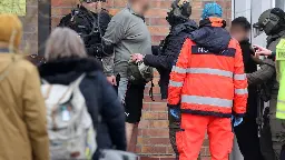 Polizeieinsatz in Schwerin: Abschiebeversuch eskaliert