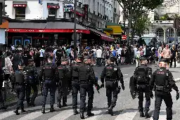 Violences policières : une cinquantaine d’organisations dénoncent une interdiction de manifester à Paris