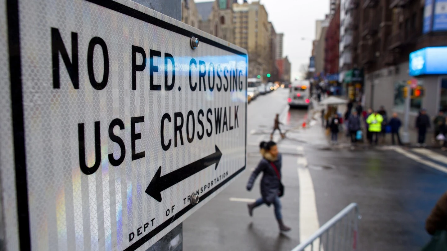 ‘I’m walking here!’: Jaywalking legalized in New York City