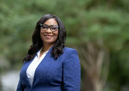 Janelle Bynum wins race for Congress, flipping U.S. House seat from GOP to Democratic control