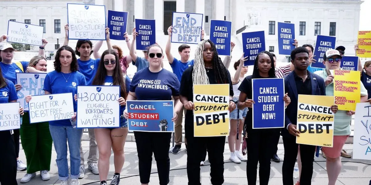 62% of Student Loan Borrowers Say They're Likely to Boycott Repayments: Poll