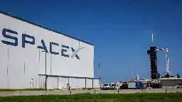 Europe reluctantly chooses SpaceX to launch its GPS satellites