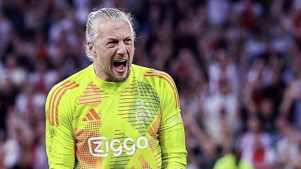 Ajax na bizarre strafschoppenserie tegen Panathinaikos door naar play-offs Europa League