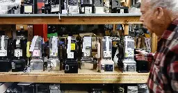 Wisconsin couple has tens of thousands of old phones — and nobody to buy them