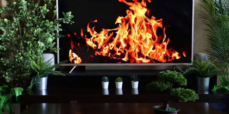 After luring customers with low prices, Amazon stuffs Fire TVs with ads