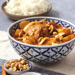 Authentic Thai Massaman Curry with Chicken