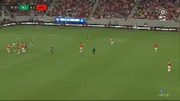 Manchester Utd 0-[2] Wrexham - Aaron Hayden 36'