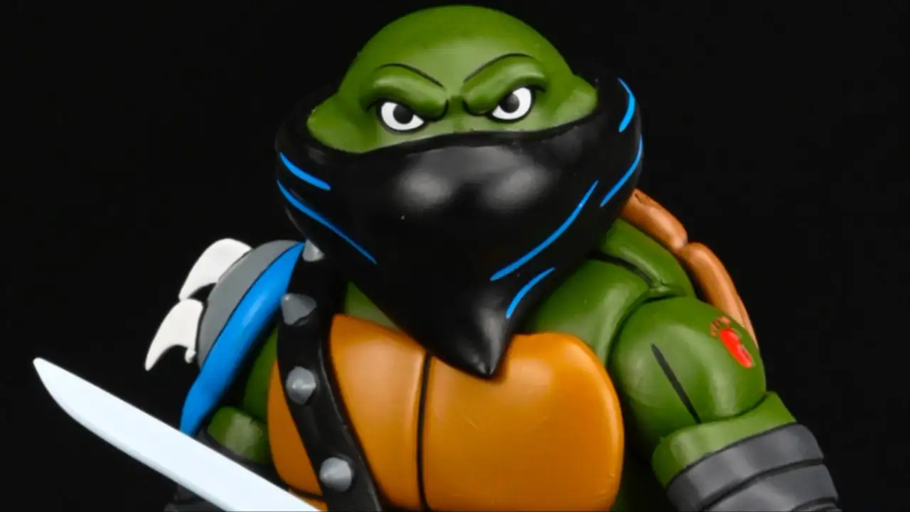 TMNT Introduces Dark Leonardo, and He's Already Getting an Action Figure - IGN