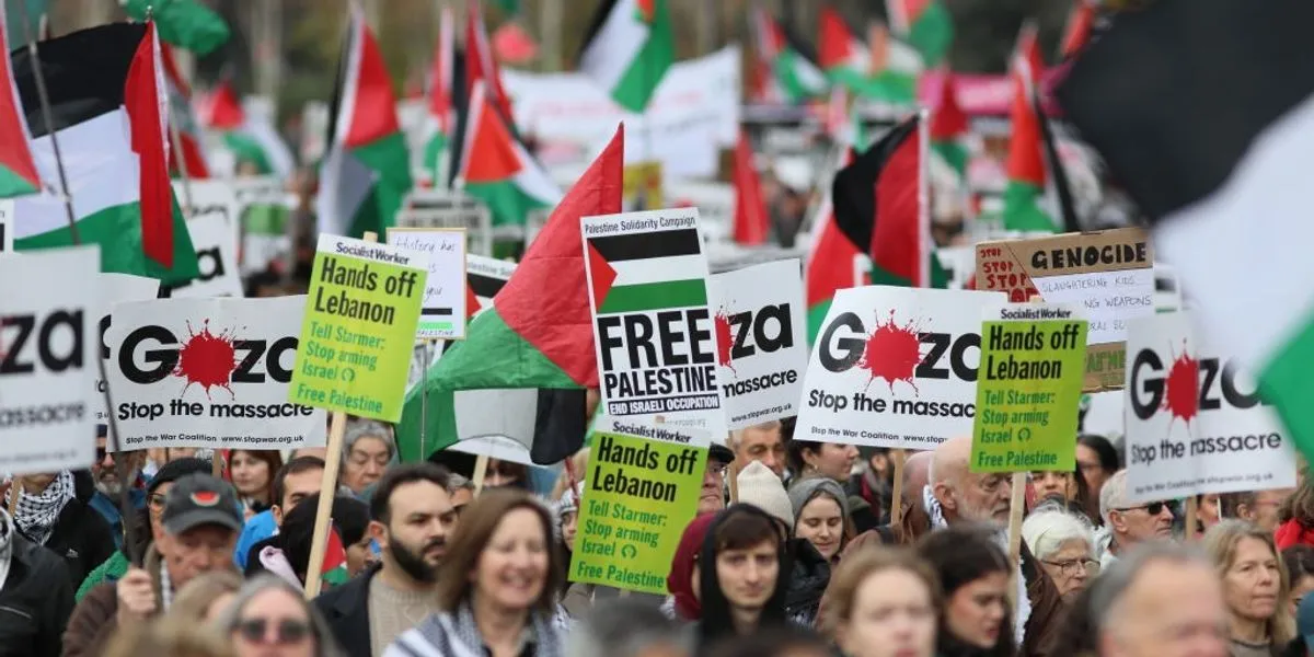 Over 125,000 March in London Against Israel's Gaza Genocide | Common Dreams