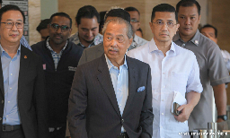 'Emulate Najib', multiple strikes Muhyiddin told to quit