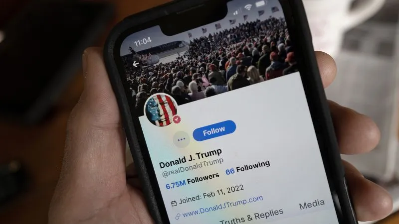 Truth Social keeps shrinking despite the Trump trial and looming election | CNN Business