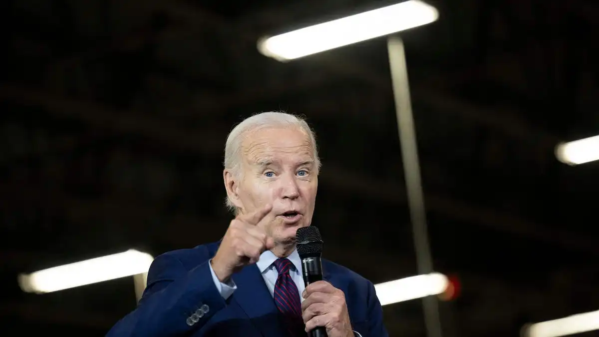 Biden to reinstate labor rule shelved by Reagan, giving construction workers a pay boost