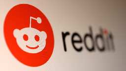 Reddit Files to Go Public, Reveals That It Paid CEO $193 Million Last Year