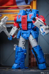 Transformers Generations Comic Edition Straxus In-Hand Images