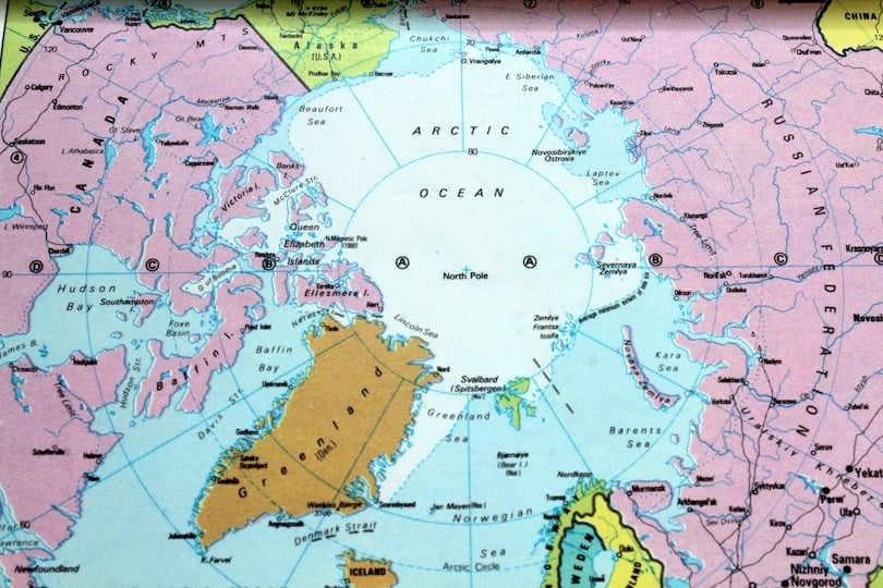 Between Myth and Reality: Soviet Legacies in the Russian Arctic