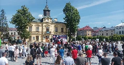 Tu Konfederacja wygrała nawet z partią Tuska. "Kilka lat temu to był wstyd"