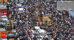 Vijayakanth laid to rest with full state honours in Chennai | Chennai News - Times of India