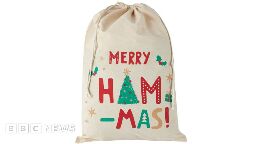 Kmart: Australian store pulls 'Merry Ham-mas' Christmas bag