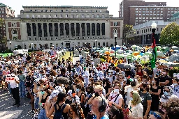 Columbia protesters storm Hamilton Hall