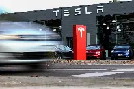 Tesla’s Sales in Europe Fall to a 15-Month Low