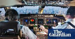 Top pilots’ union sounds alarm as regulators consider smaller crew sizes