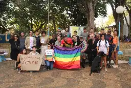 São Carlos (SP) protesta contra ataques de vereador à comunidade LGBT+