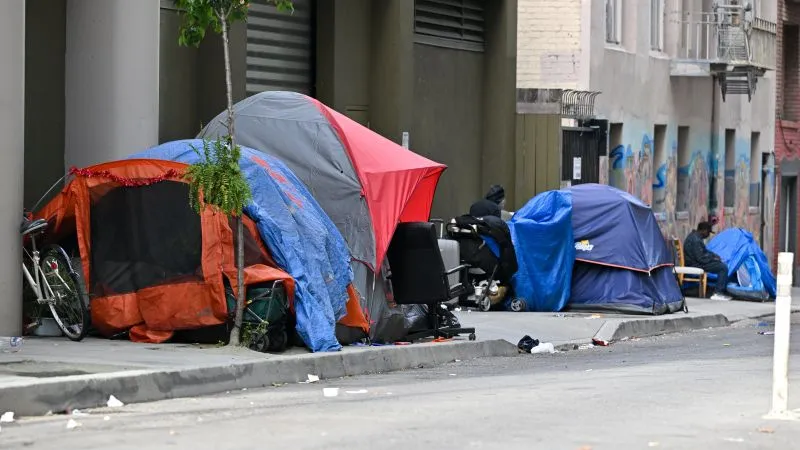 Drugs are sold out in the open in San Francisco's Tenderloin district. Inside the fight to curb it | CNN