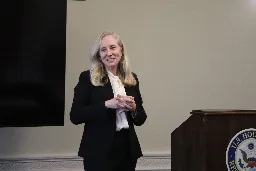 Spanberger Presses for Vote on Bill to Ban Members of Congress from Trading Individual Stocks - Abigail Spanberger