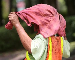 Maxwell: Florida lawmakers once supported laws to protect outdoor workers from extreme heat. But then the business lobby told them to back off. And they did.