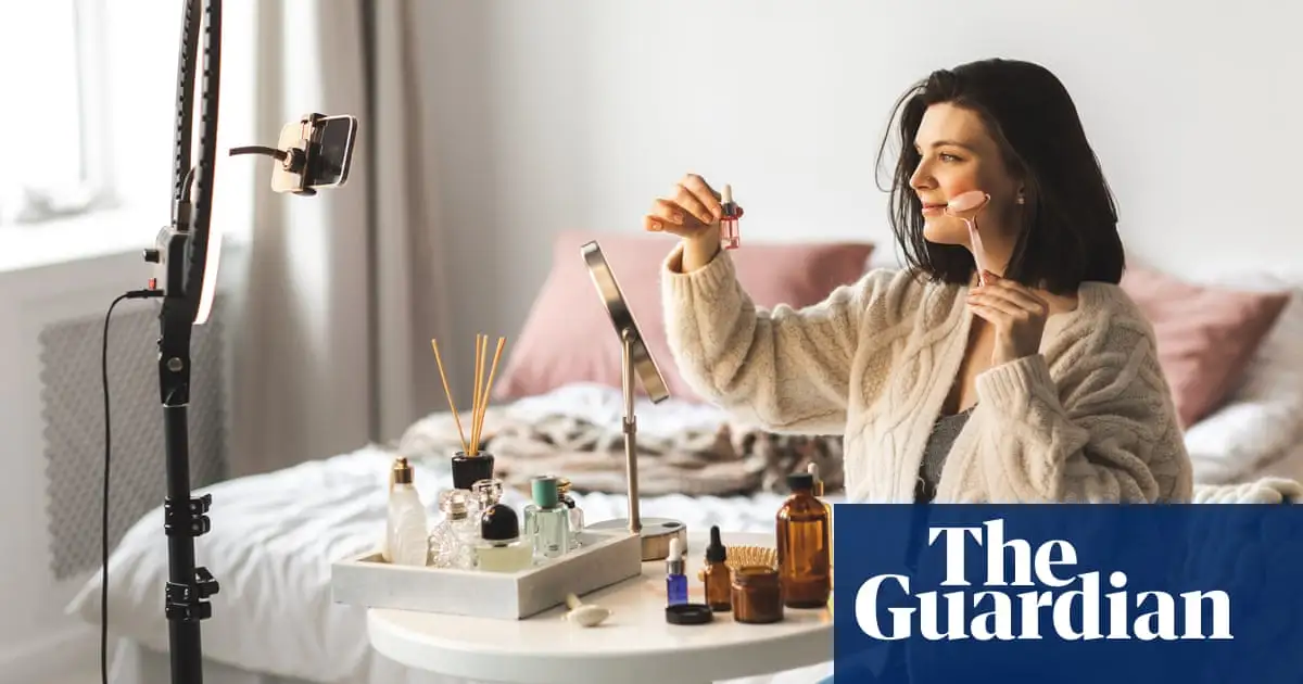 Children as young as 10 demanding anti-ageing products, say UK dermatologists