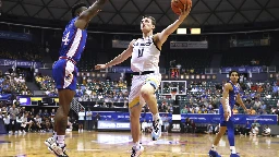 Ighodaro leads No. 4 Marquette to 73-59 rout of top-ranked Kansas in testy Maui semifinal