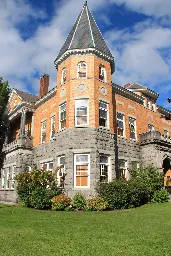 Haskell Free Library and Opera House - Wikipedia