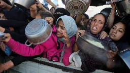 Gaza police battle gang members accused of stealing humanitarian aid