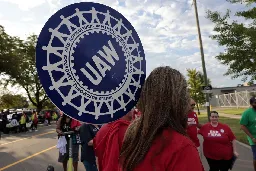 UAW Signs Up Majority of Workers at Volkswagen Plant After Detroit Wins