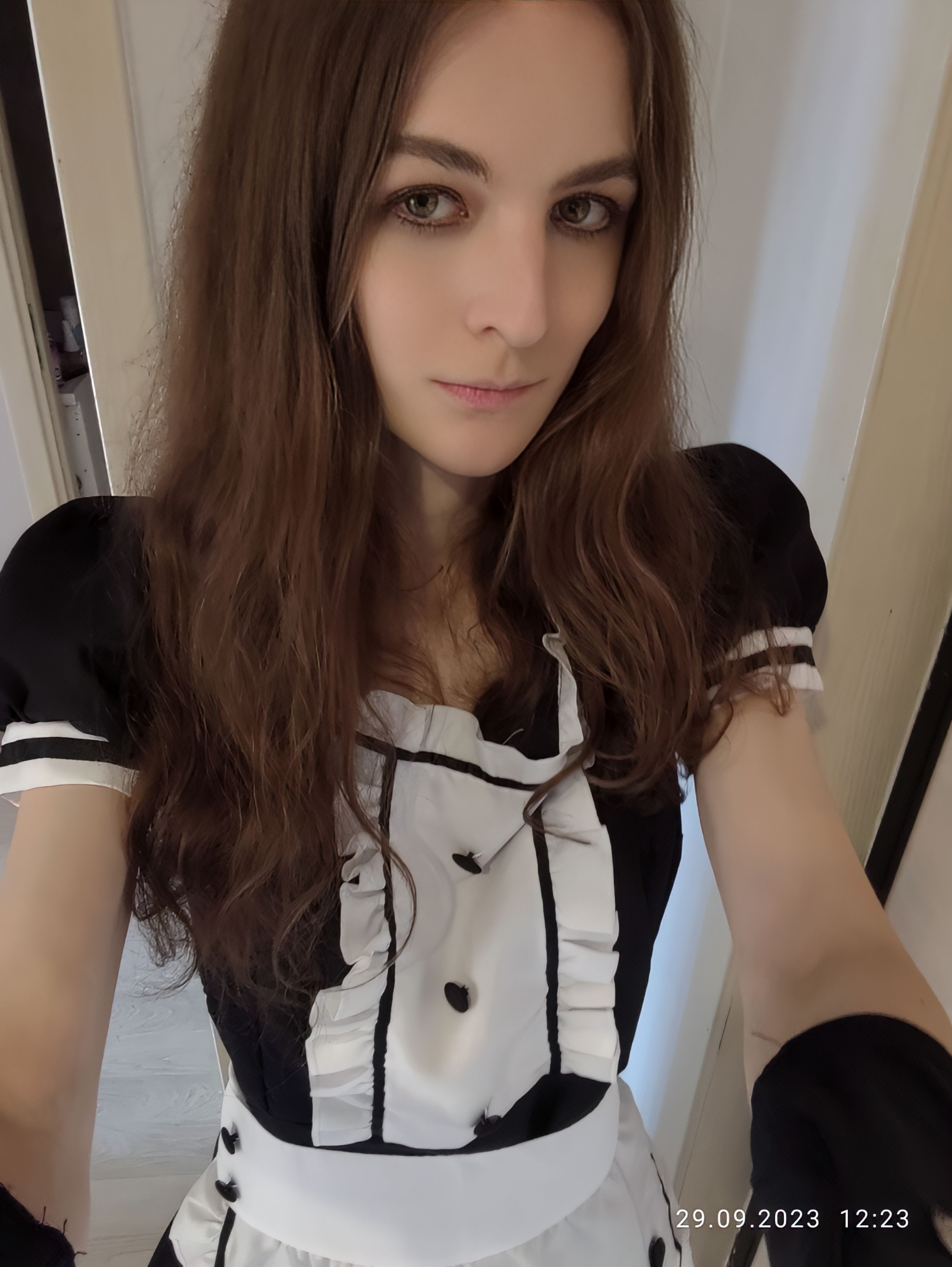 tried on my roommate's maid outfit