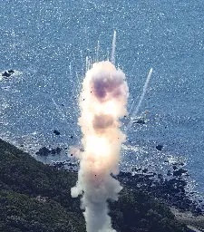 Japan's first private-sector rocket launch attempt has exploded shortly after takeoff