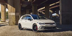 Manual Volkswagen GTI, Golf R Will Be Dead after 2024