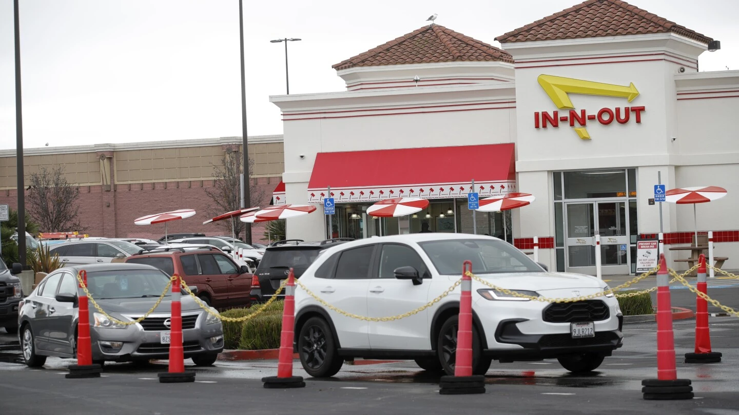 In-N-Out to close first location in its 75-year history due to a wave of car break-ins and robberies