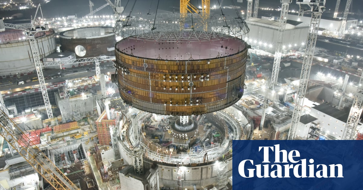 Grant Shapps earmarks £20bn for new fleet of nuclear reactors in UK