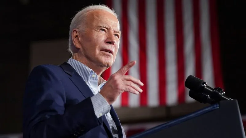 Biden tries to turn the tables on Trump’s use of a classic political attack line | CNN Politics