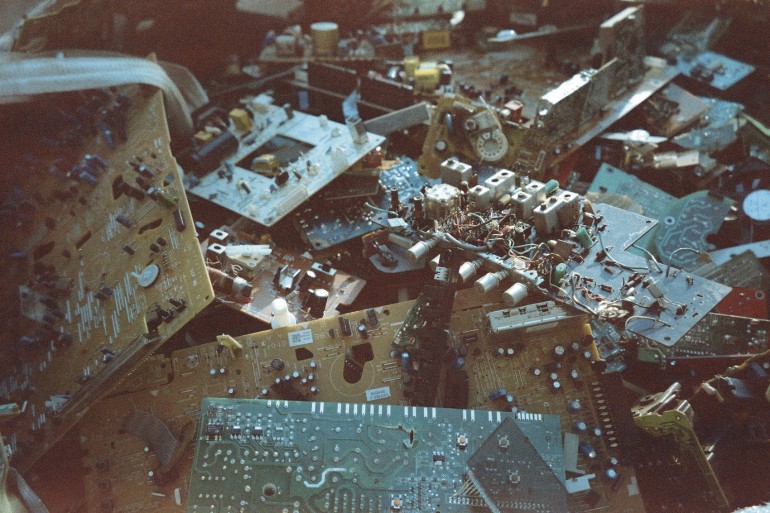 Lack of regulation of electronic waste impairs the health of the poorest