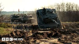 Ukraine war: Western tanks get pummelled on front line