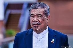 Sufficient chicken, meat supply for Ramadan, Aidilfitri, says Mohamad Sabu