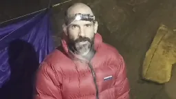 American man rescued from cave in Turkey after being trapped for days | CNN