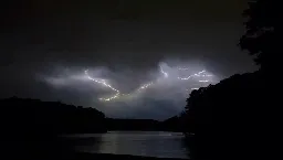 Lake Johnson Lightning