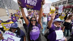 A contract for 75,000 Kaiser Permanente workers expired. Historic US health care strike could start Wednesday | CNN Business