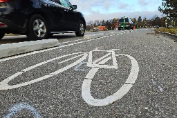 Guelph mayor looks to pause new bike lane installation